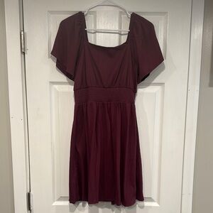 Old Navy Women’s Burgundy Mini Sundress with Flutter Sleeves Size Medium